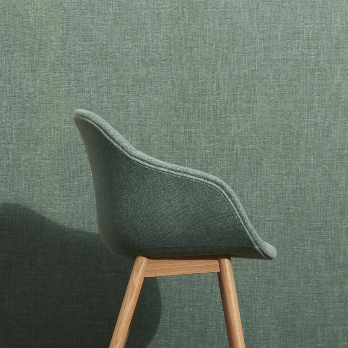 AAC 213 Overlap 26 and wb lacquered oak 1