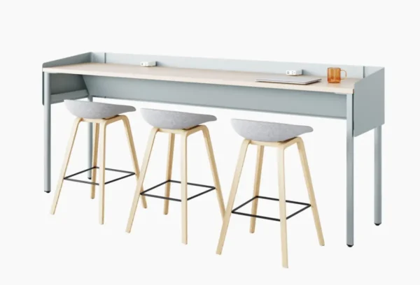 OE1 Communal Table