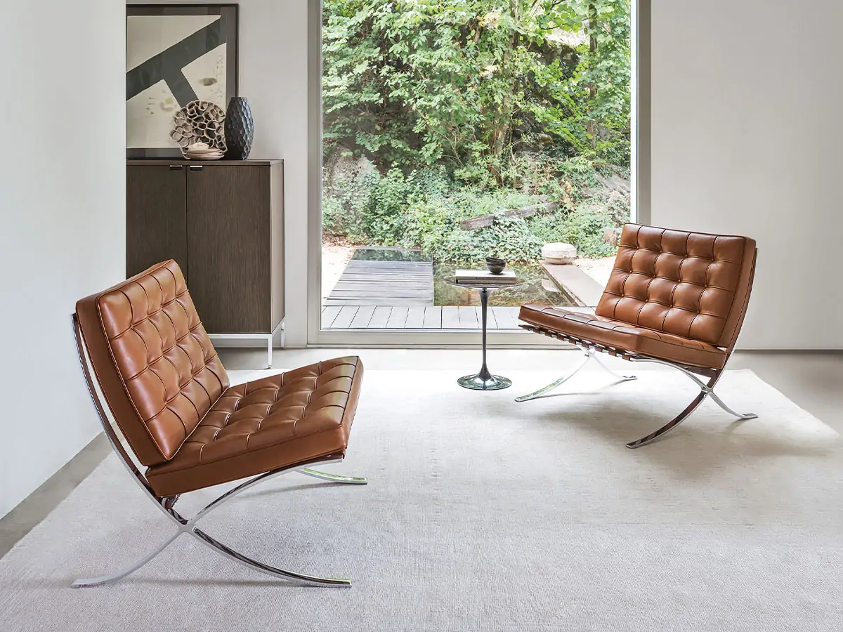 Knoll---Barcelona-Chair-sm