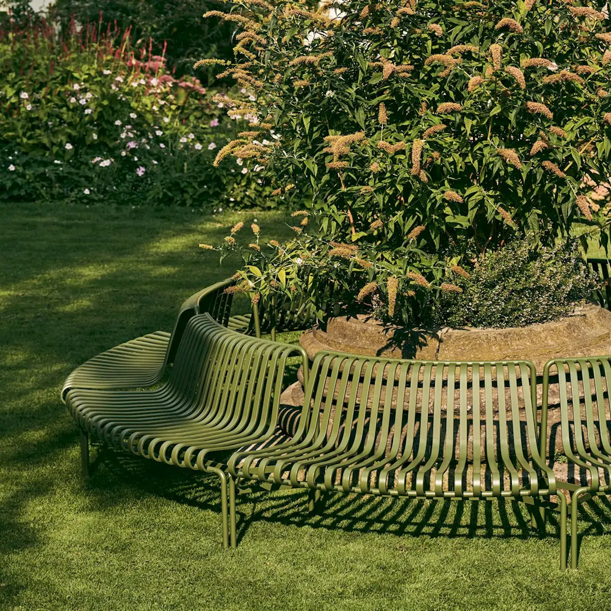 palissade_dining_park_bench_1