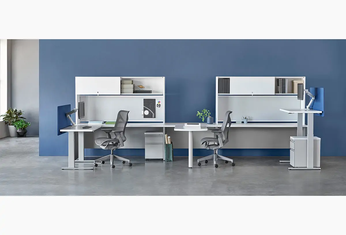 13B_Canvas-Metal-Desk