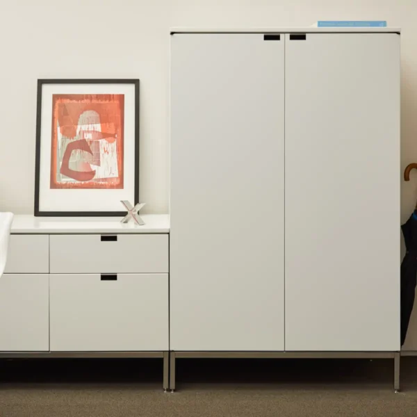 Florence Knoll Vertical Storage