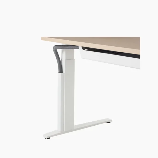 Ambit Veritcal Cable Management