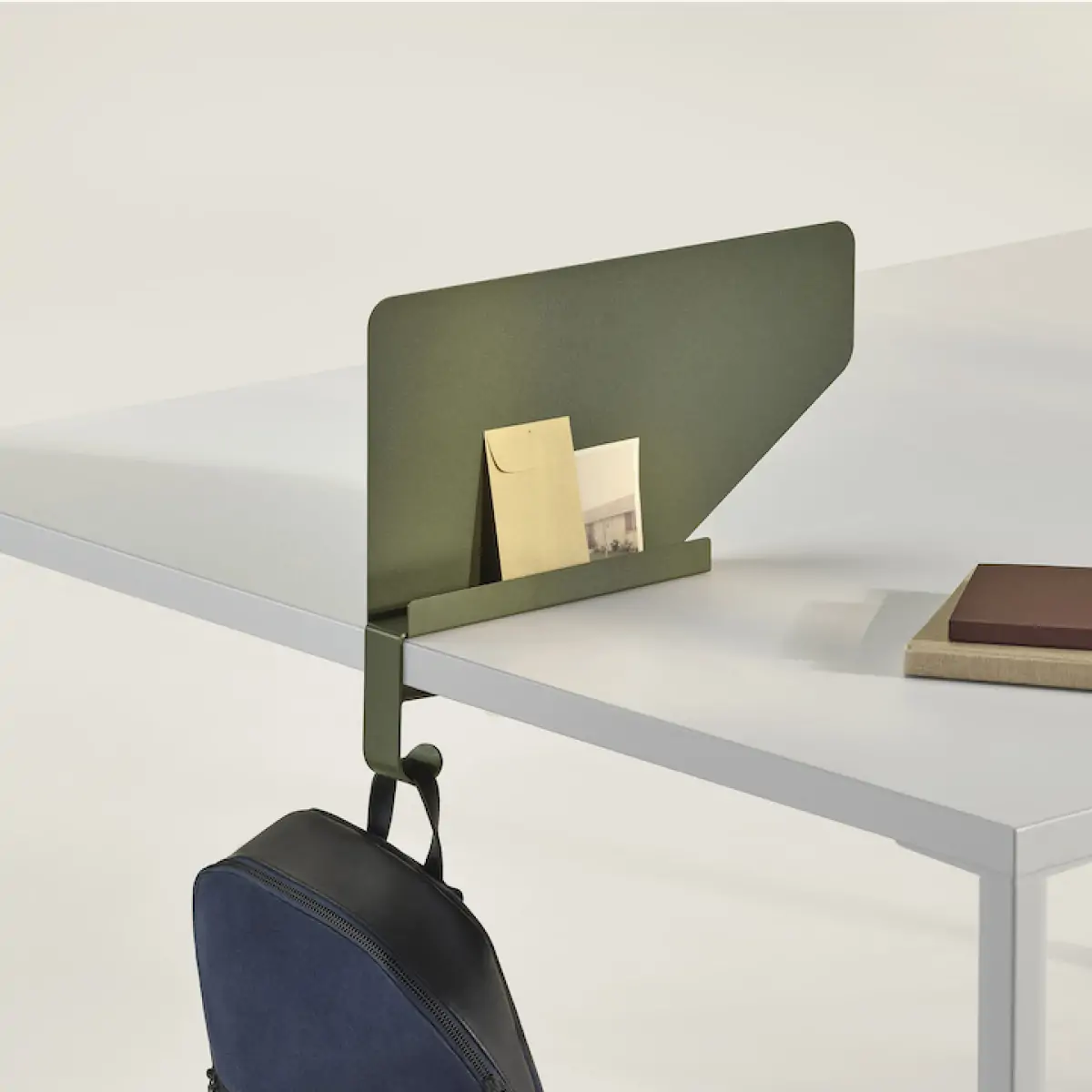 OE1 Accessories_2 (2)