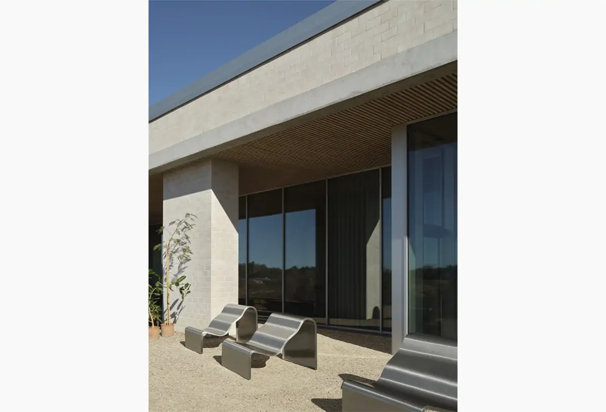 1B_Dream-view-bench_02