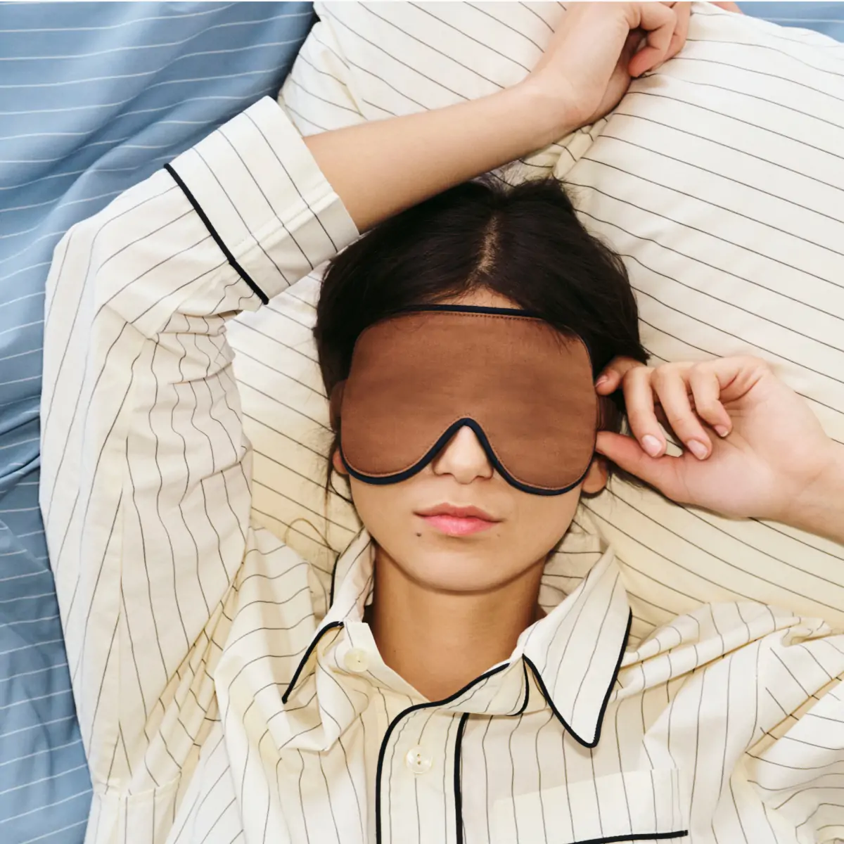 Outline Sleep Mask 02 (2)