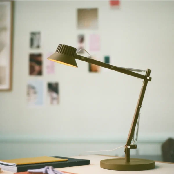 Dedicate Table Lamp