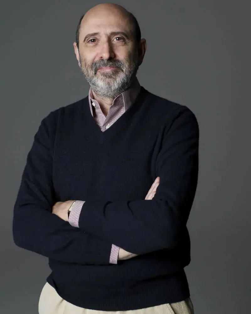 coveted-Top-Interior-Designers-Isay-Weinfeld-designer1