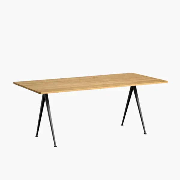 Pyramid Table 02