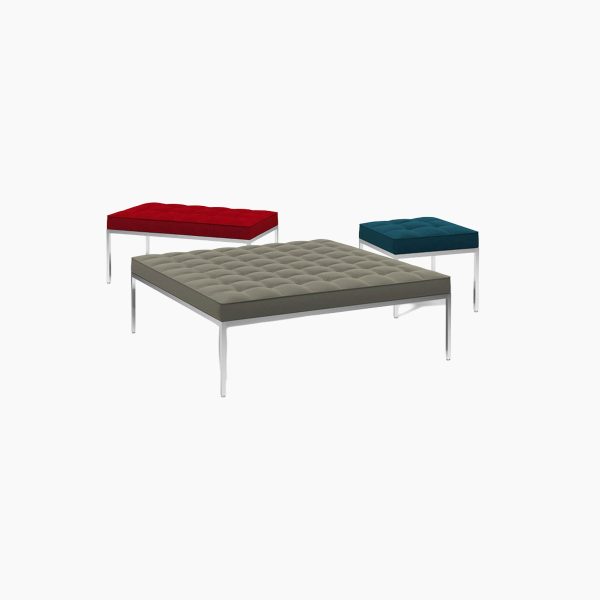 Florence Knoll Relaxed Benches