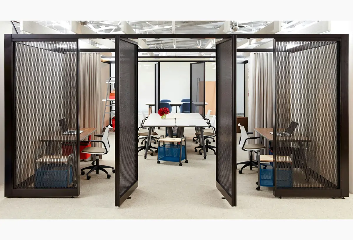 1B_Rockwell Unscripted Creative Wall