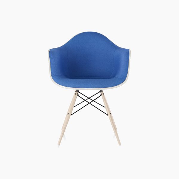 Eames Molded Fibreglass Chair