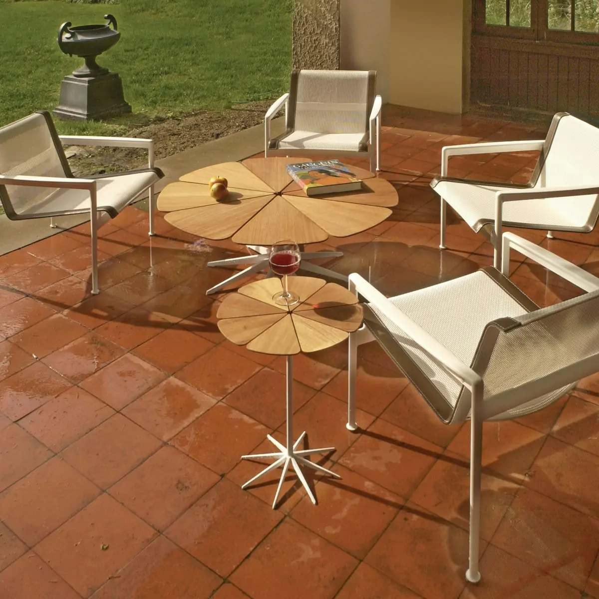 Petal Coffee Table_02 (2)