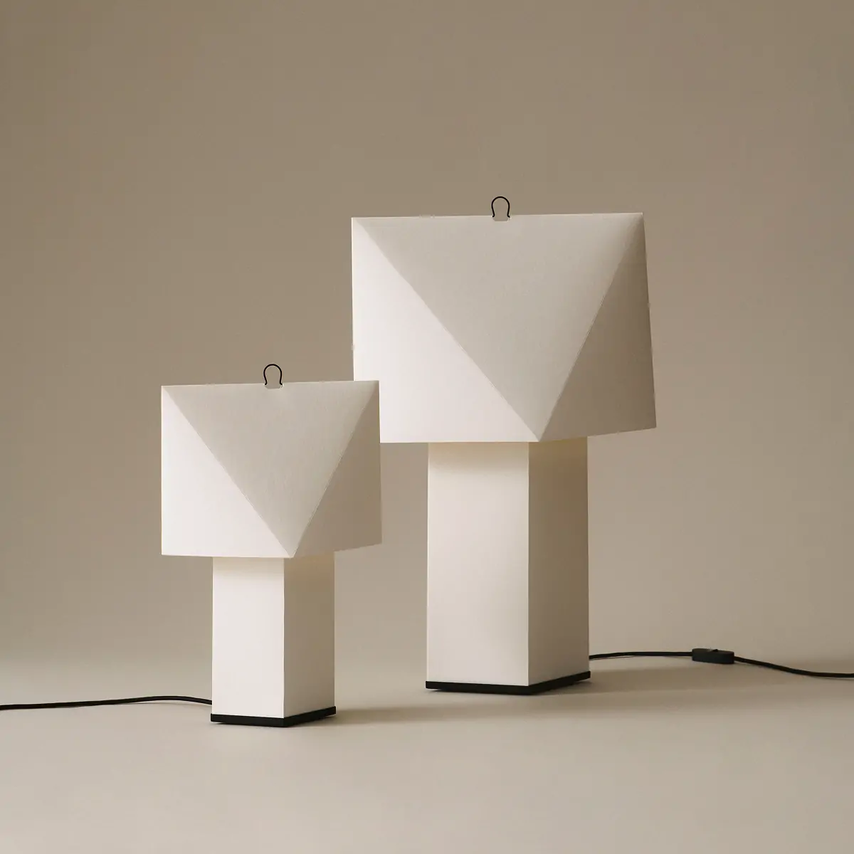 Aplat Table Lamp_02 1