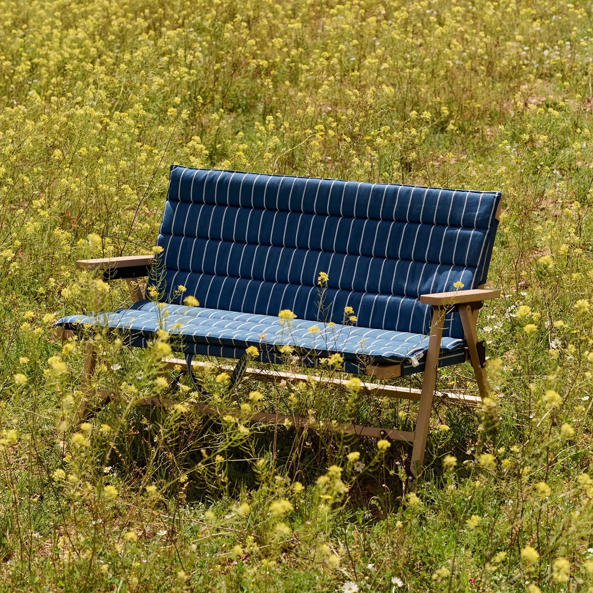 Outdoor Market Folding Sofa_02 1