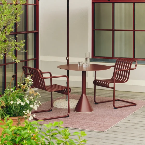 Palissade Cantilever Dining Armchair